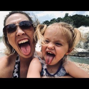 Meet your Posher, Misty